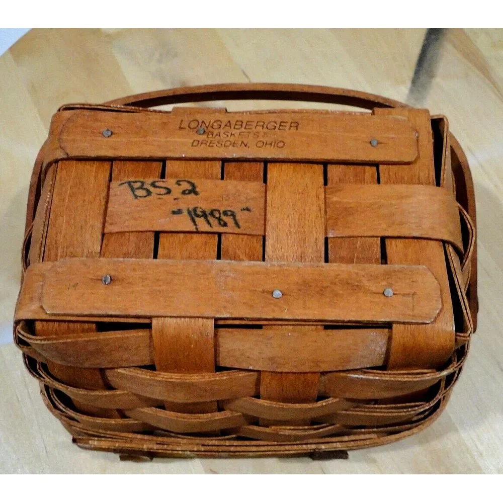 LONGABERGER VINTAGE 1994 HEARTLAND SMALL PURSE BASKET W/LID HAND PAINTED Jessica